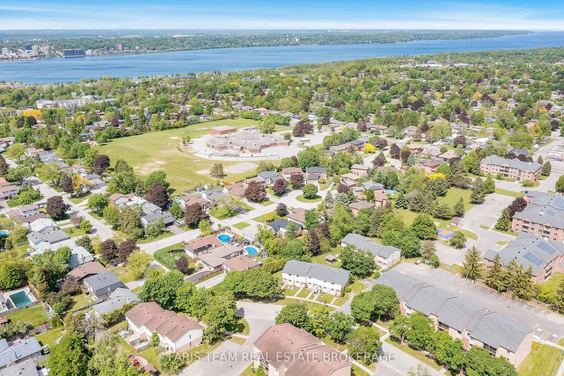 Photo 35 of 5 Fitzroy Terrace, Barrie, Allandale Heights — HOMEH