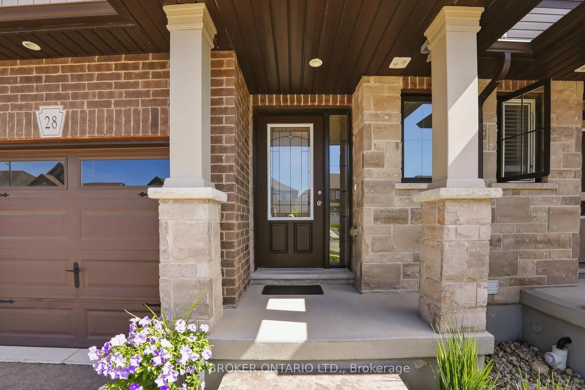 Photo 7 of 28 Isaac Street, Woolwich, Elmira — HOMEH