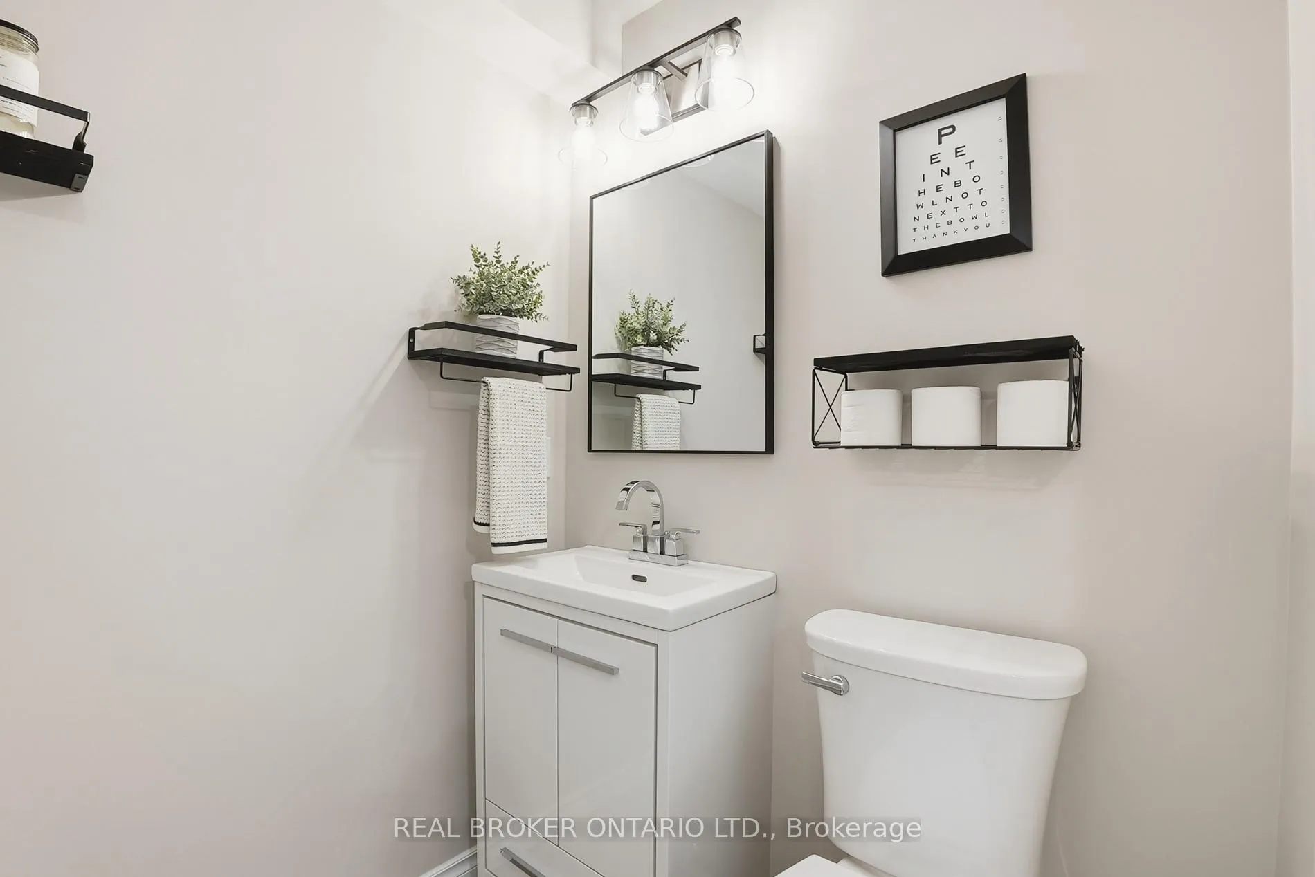 Photo 18 of 28 Isaac Street, Woolwich, Elmira — HOMEH