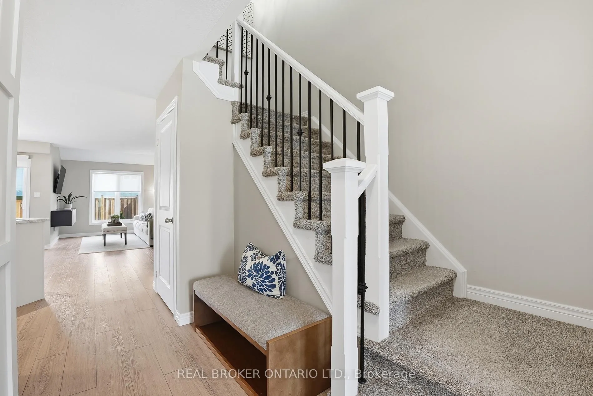 Photo 19 of 28 Isaac Street, Woolwich, Elmira — HOMEH