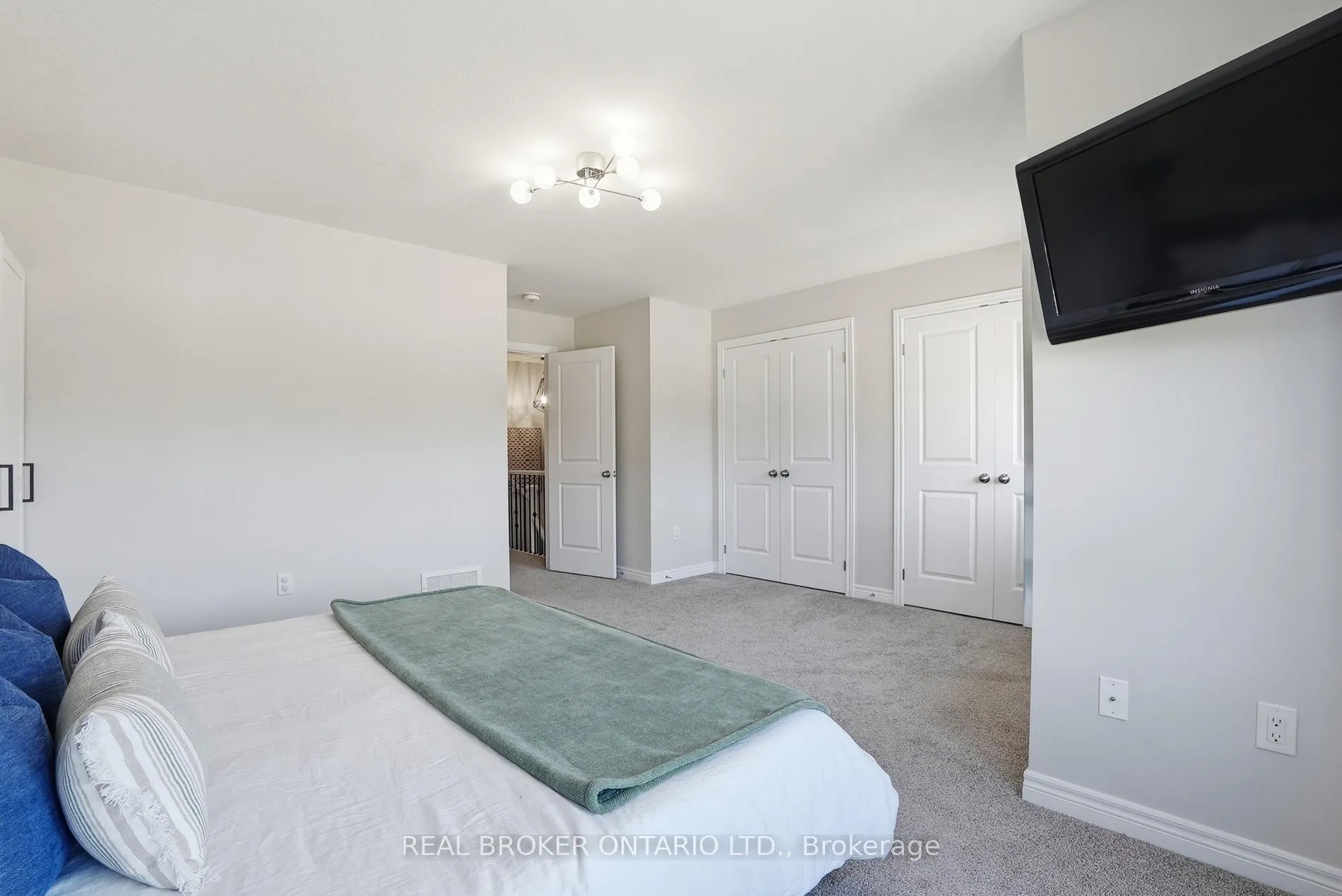 Photo 23 of 28 Isaac Street, Woolwich, Elmira — HOMEH