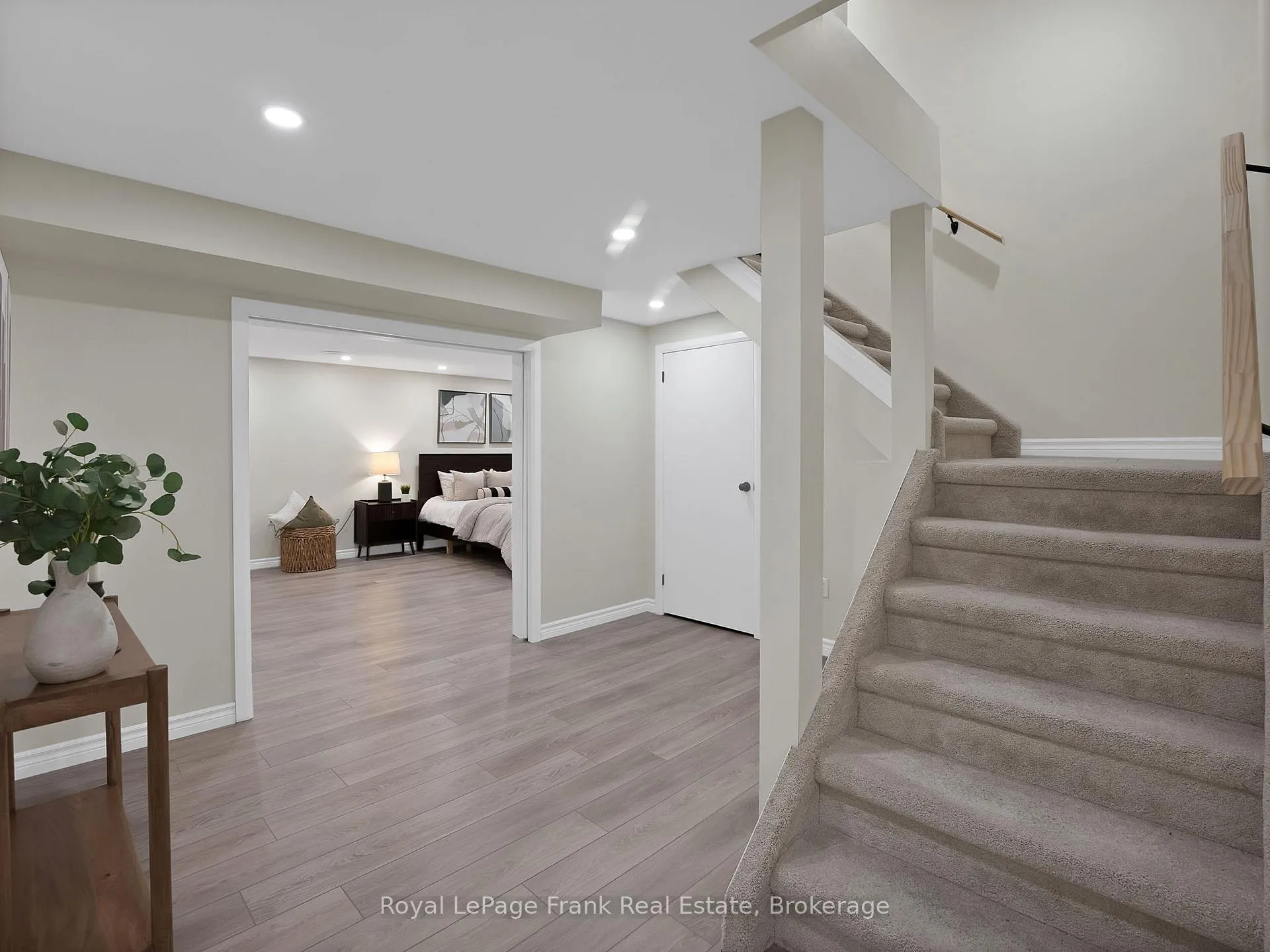 Photo 30 of 1609 Champlain Drive, Peterborough, Northcrest Ward 5 — HOMEH