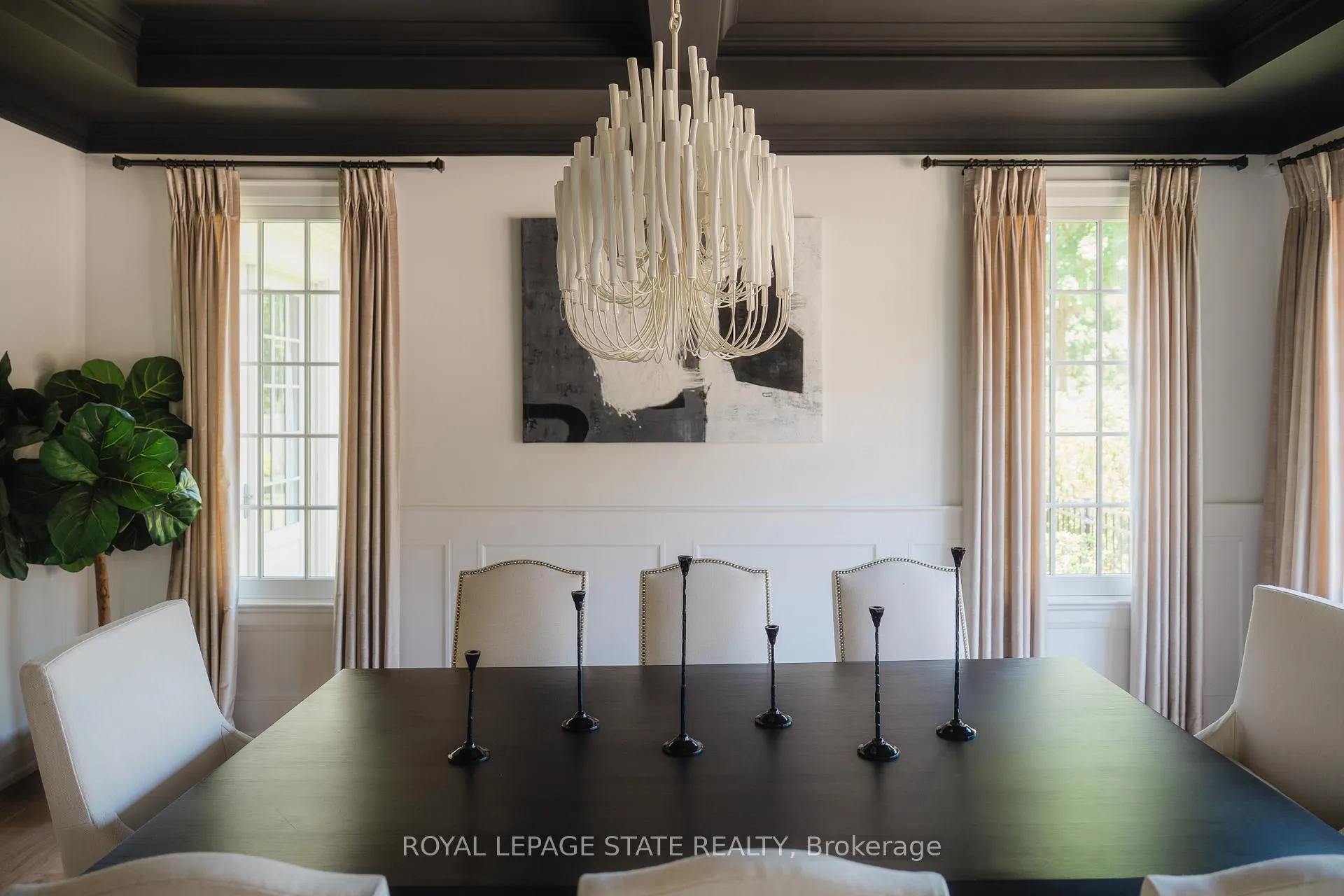 Photo 10 of 147 Beverly Court, Hamilton, Ancaster — HOMEH