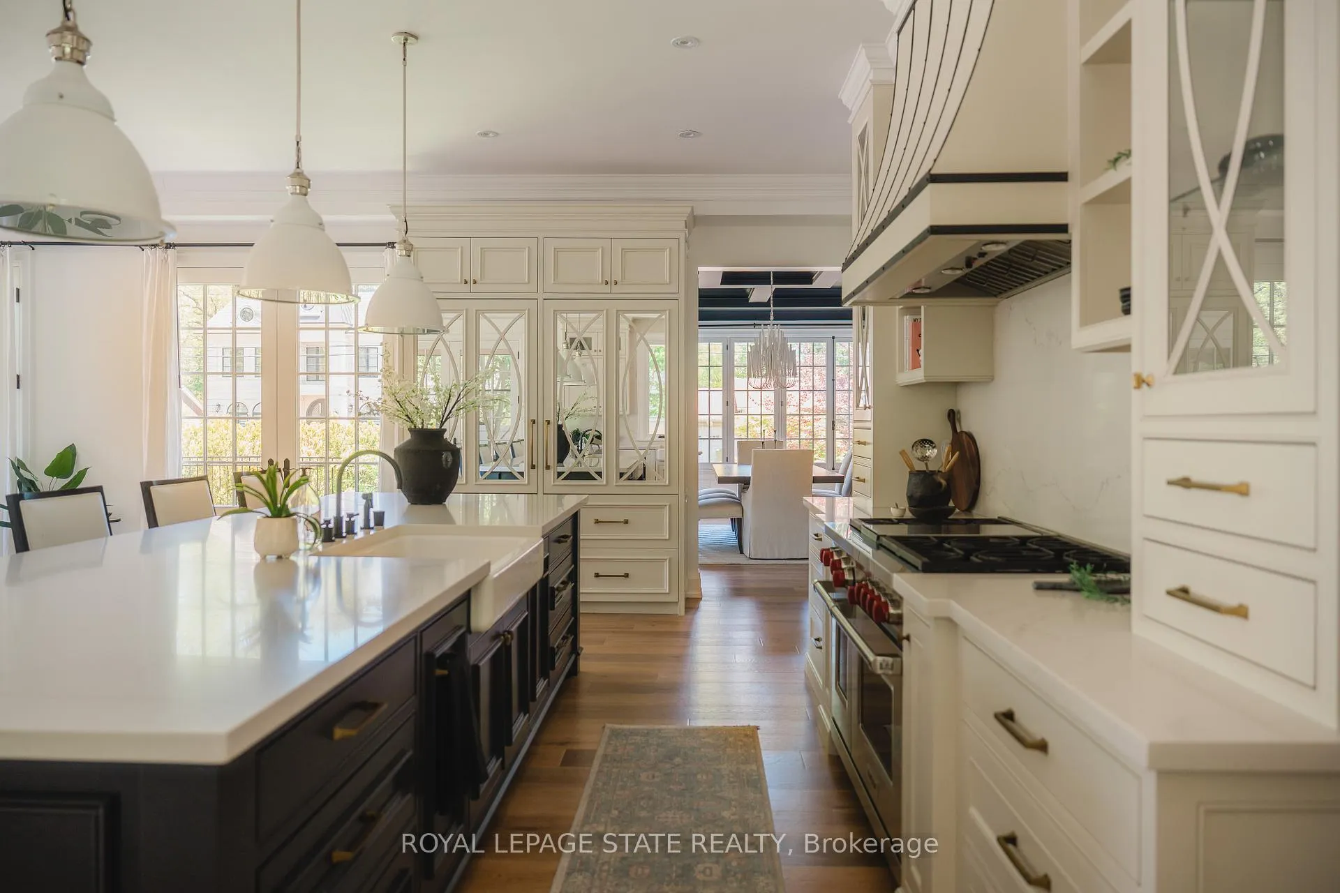 Photo 15 of 147 Beverly Court, Hamilton, Ancaster — HOMEH