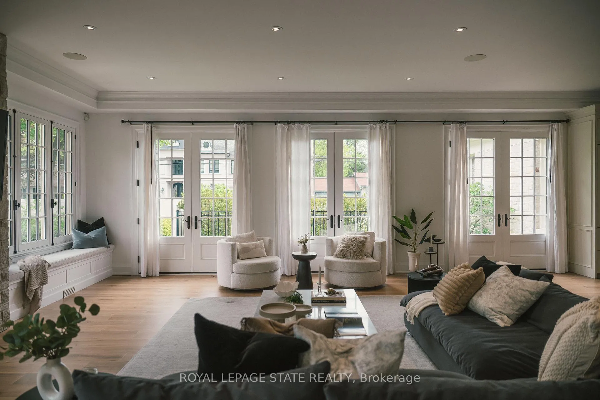 Photo 20 of 147 Beverly Court, Hamilton, Ancaster — HOMEH