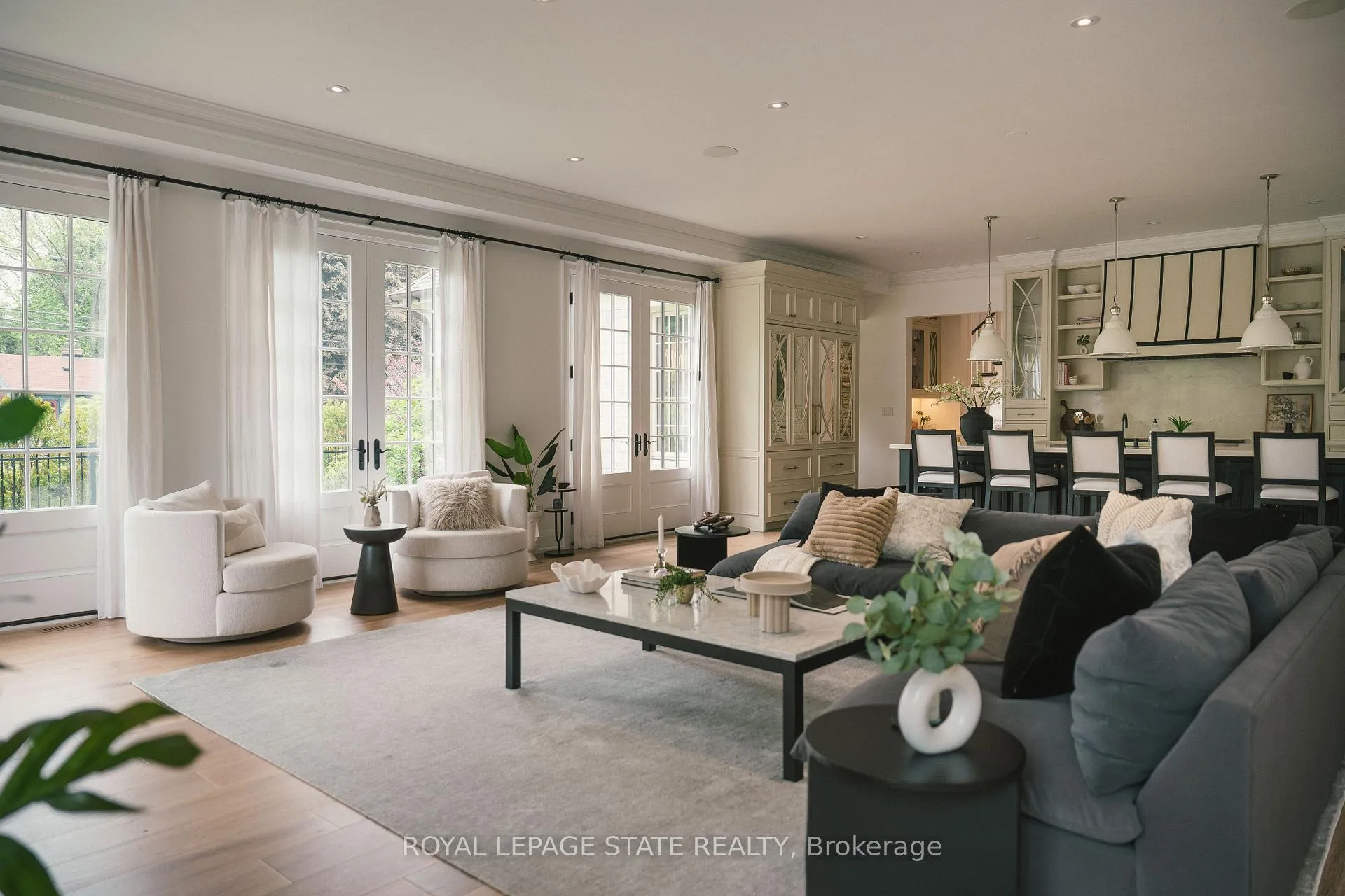 Photo 21 of 147 Beverly Court, Hamilton, Ancaster — HOMEH