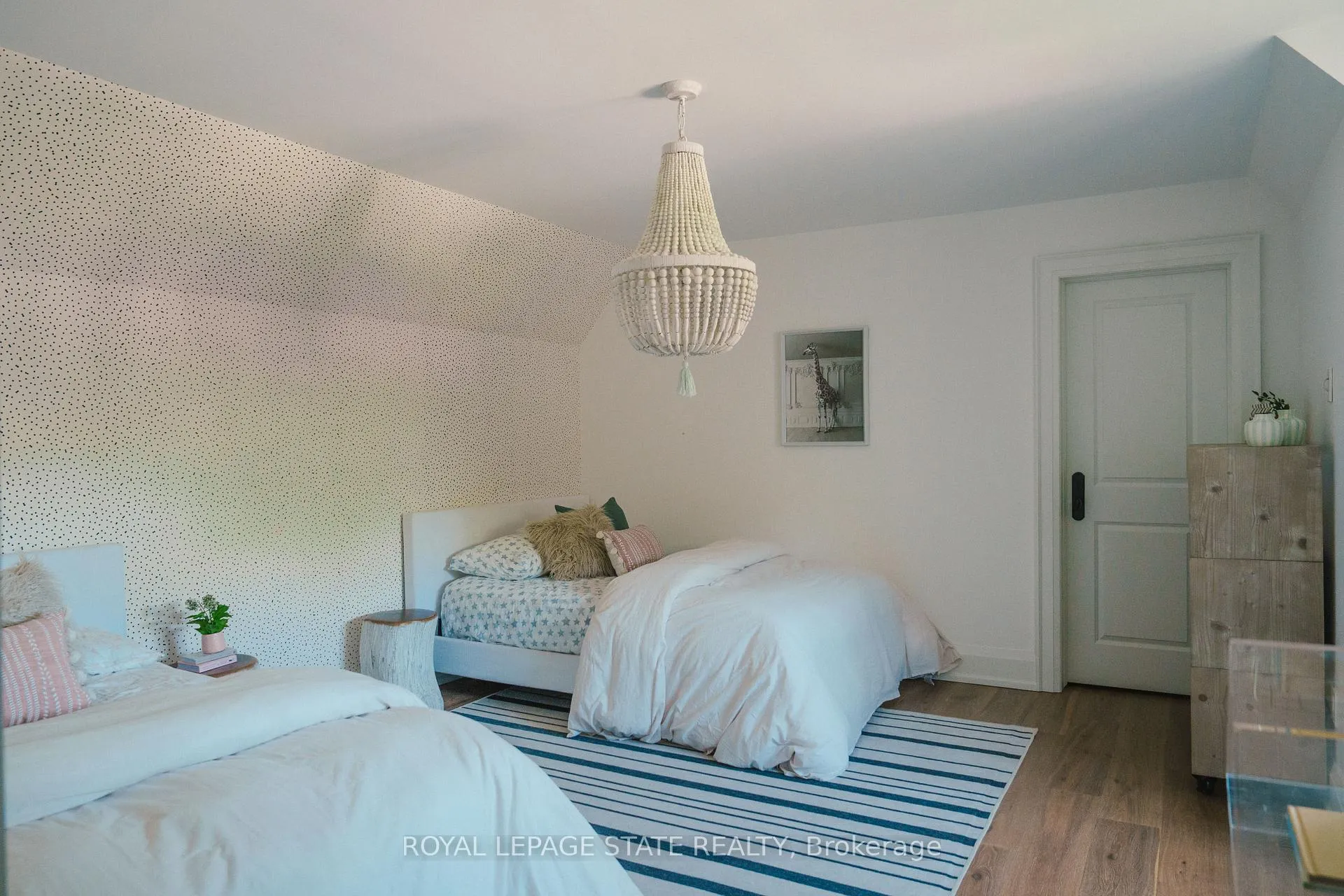 Photo 31 of 147 Beverly Court, Hamilton, Ancaster — HOMEH