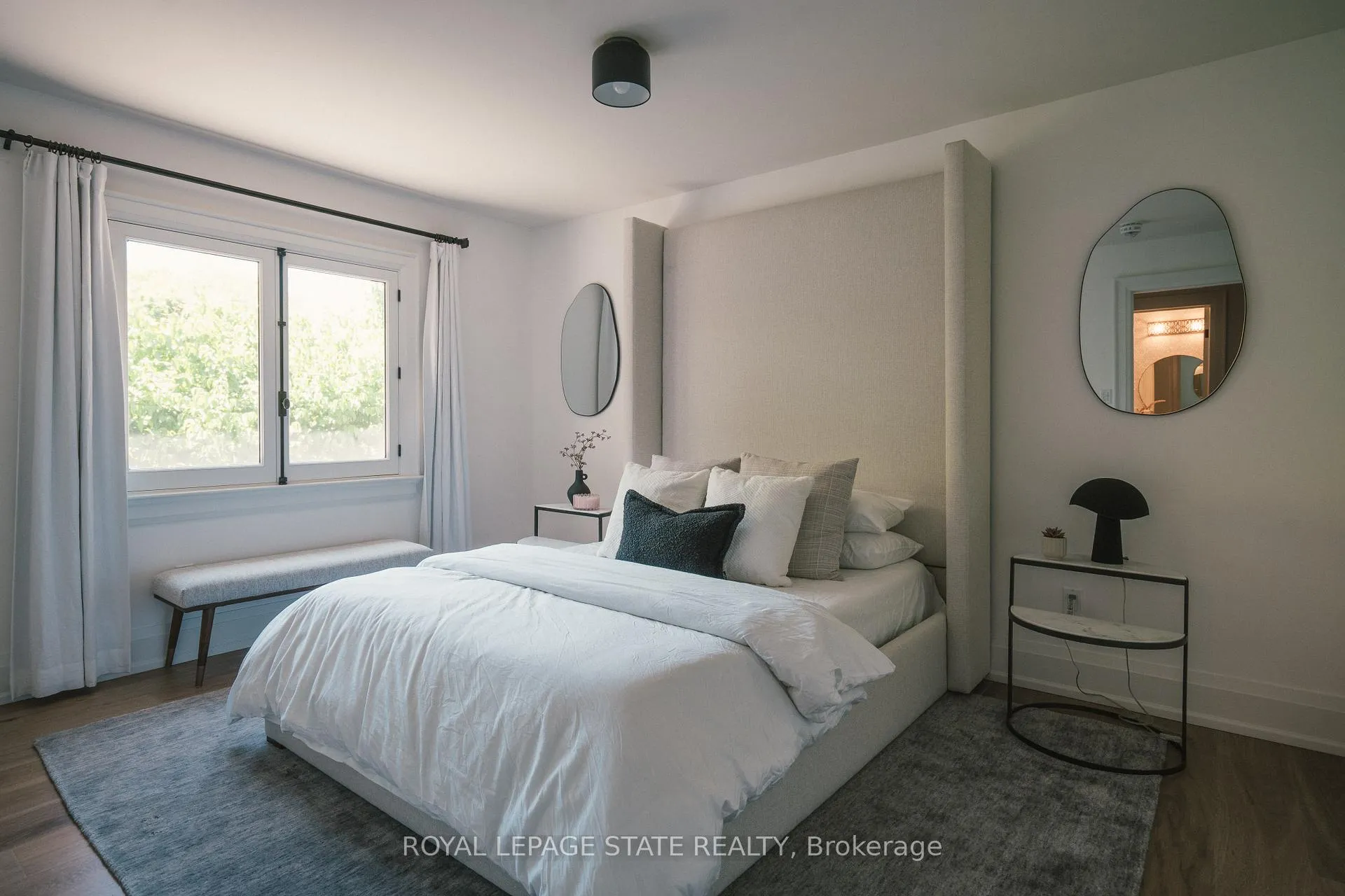 Photo 33 of 147 Beverly Court, Hamilton, Ancaster — HOMEH
