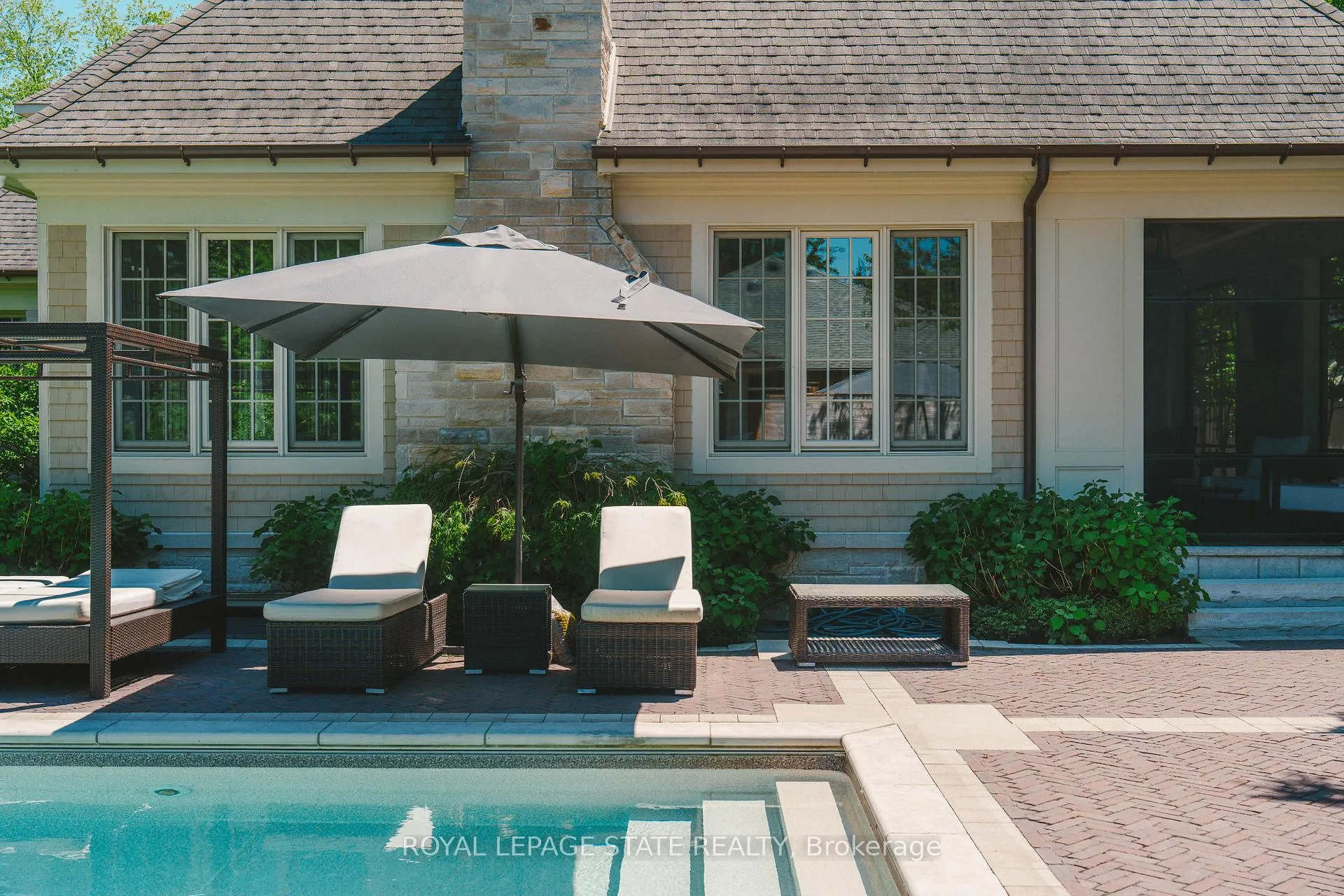 Photo 48 of 147 Beverly Court, Hamilton, Ancaster — HOMEH