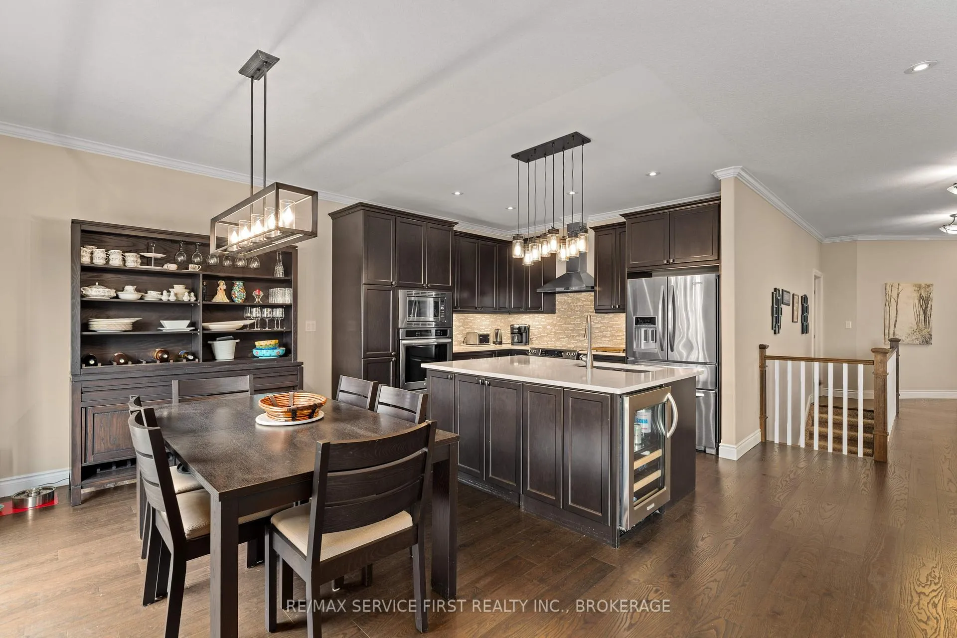 Photo 10 of 141 Champagne Crescent, Loyalist, Amherstview — HOMEH