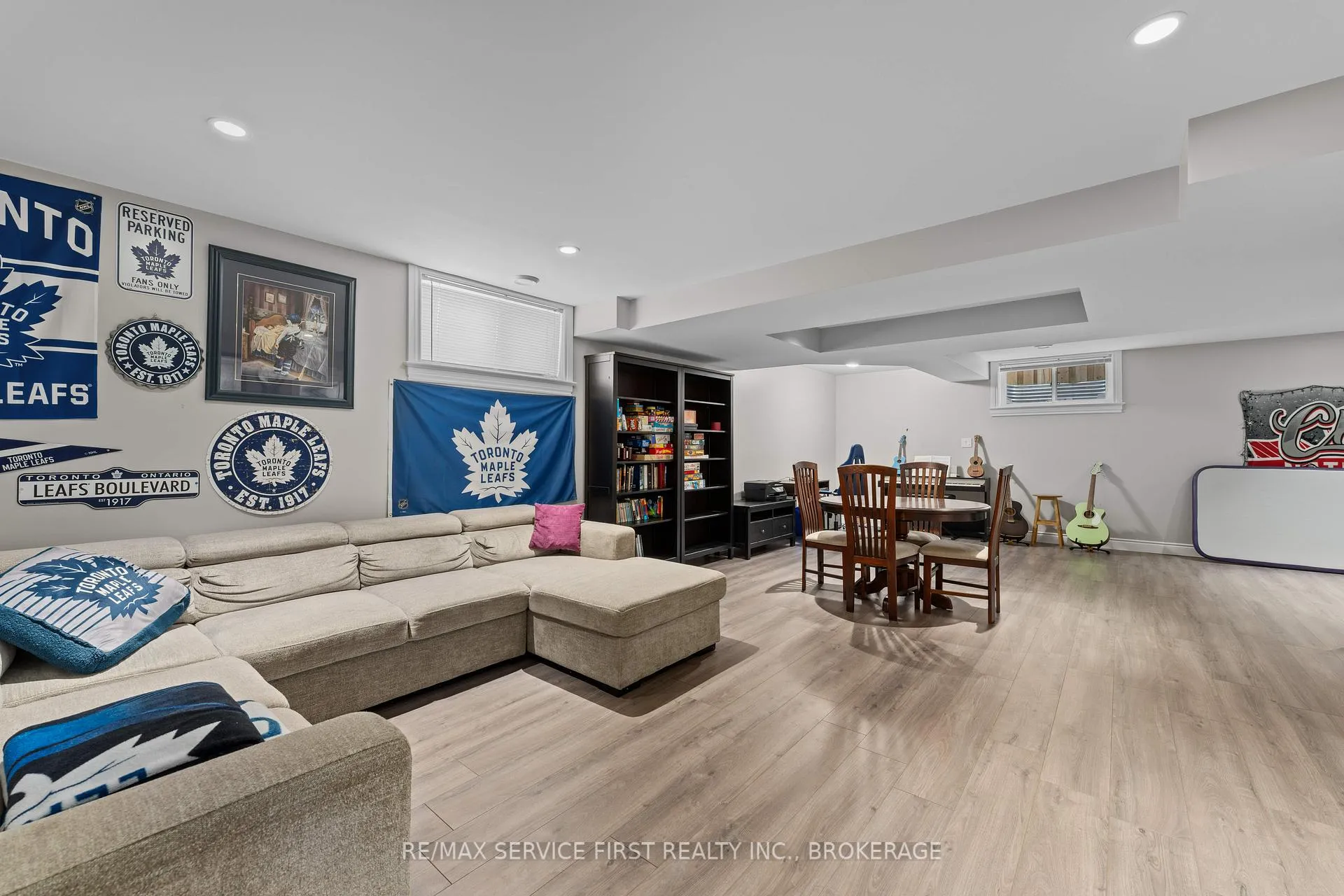 Photo 21 of 141 Champagne Crescent, Loyalist, Amherstview — HOMEH