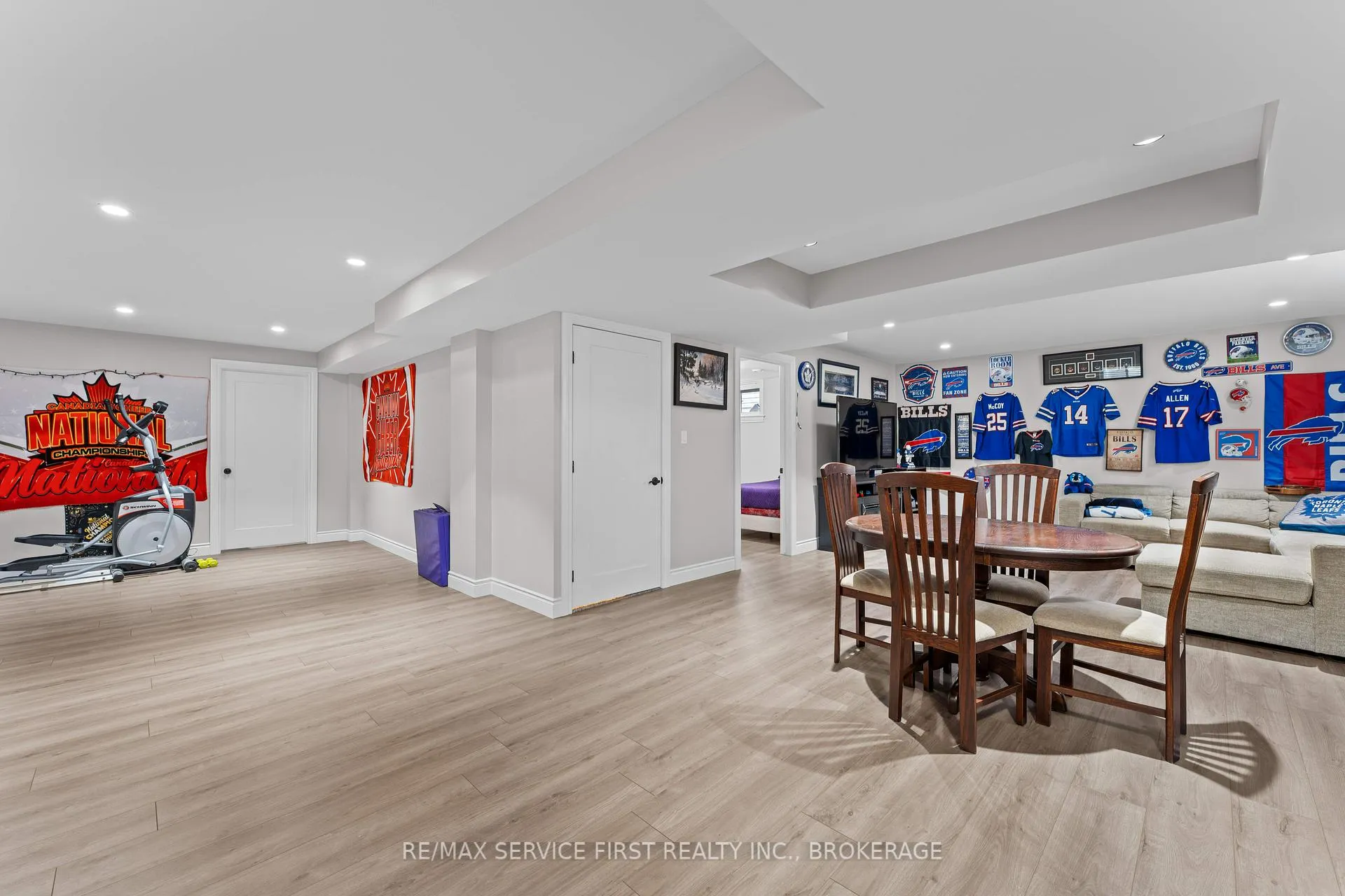 Photo 22 of 141 Champagne Crescent, Loyalist, Amherstview — HOMEH