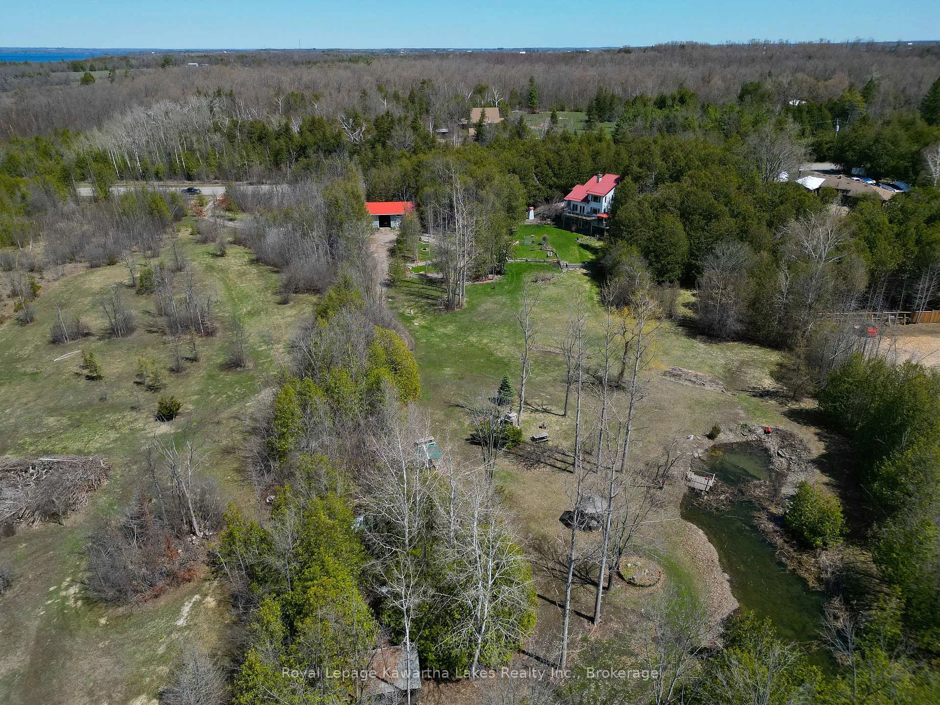 Photo 5 of 153 Pleasant Point Road, Kawartha Lakes, Fenelon — HOMEH