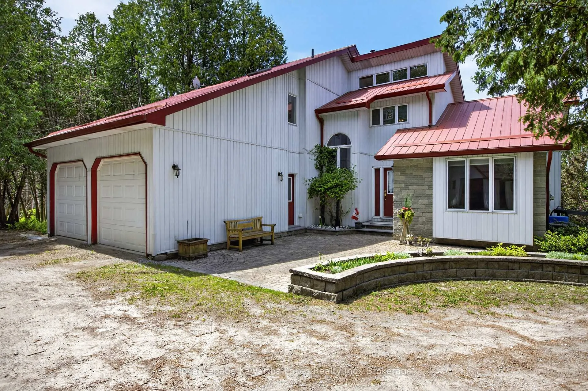 Photo 17 of 153 Pleasant Point Road, Kawartha Lakes, Fenelon — HOMEH