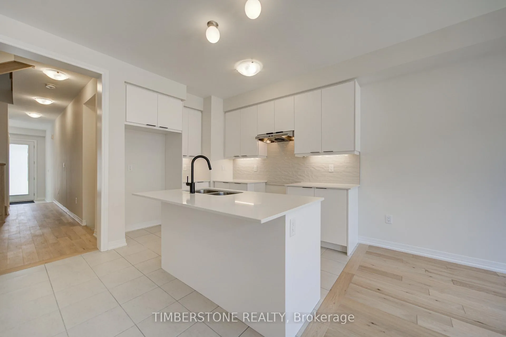 Photo 10 of 31 Boswell Drive, Brampton, Bram East — HOMEH