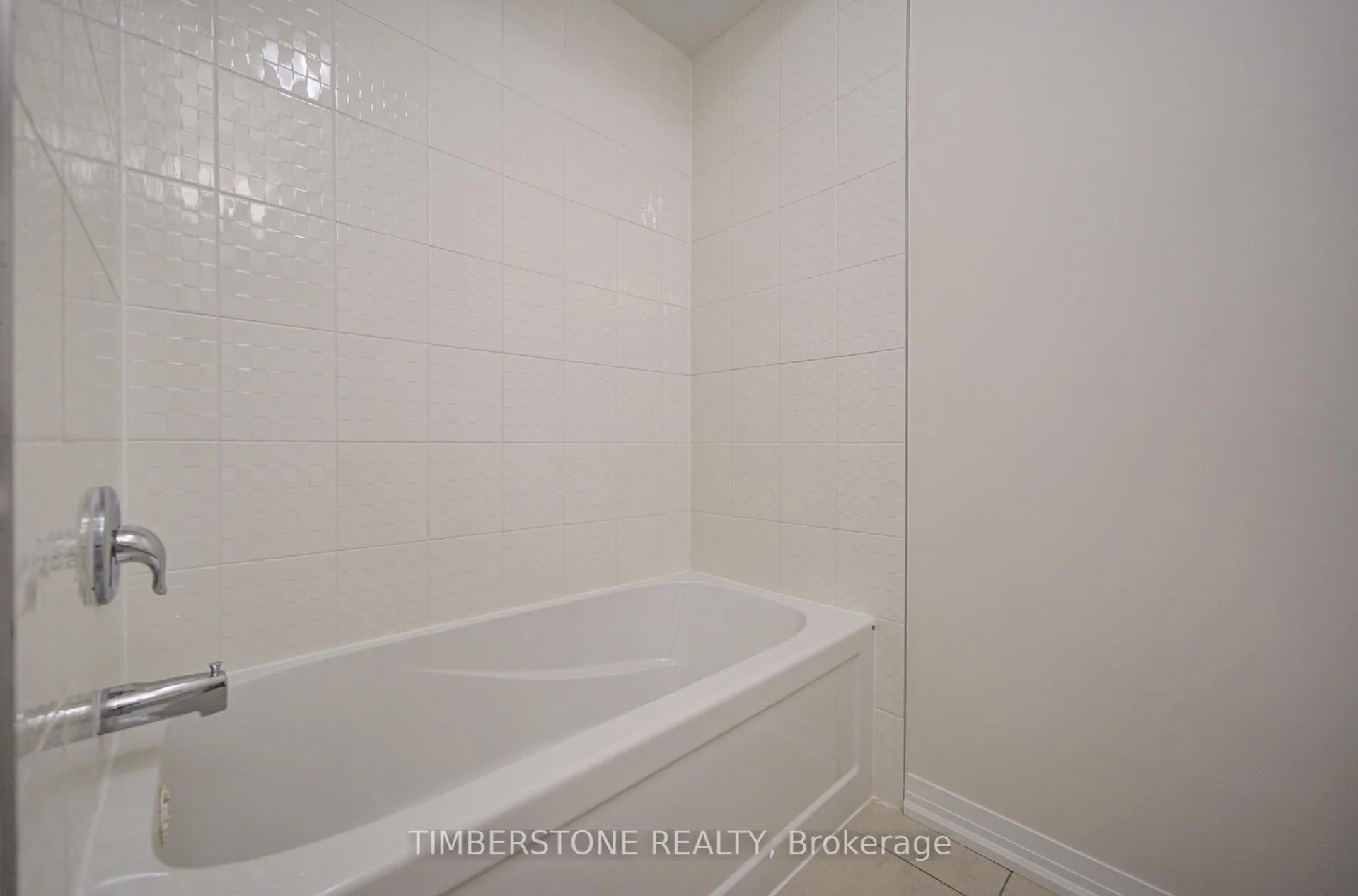 Photo 27 of 31 Boswell Drive, Brampton, Bram East — HOMEH