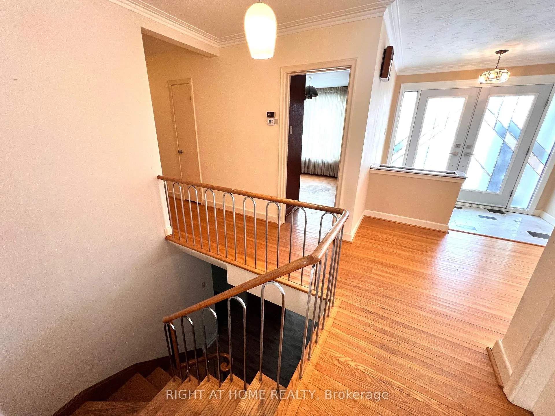 Photo 19 of 77 Riverside Boulevard, Vaughan, Uplands — HOMEH