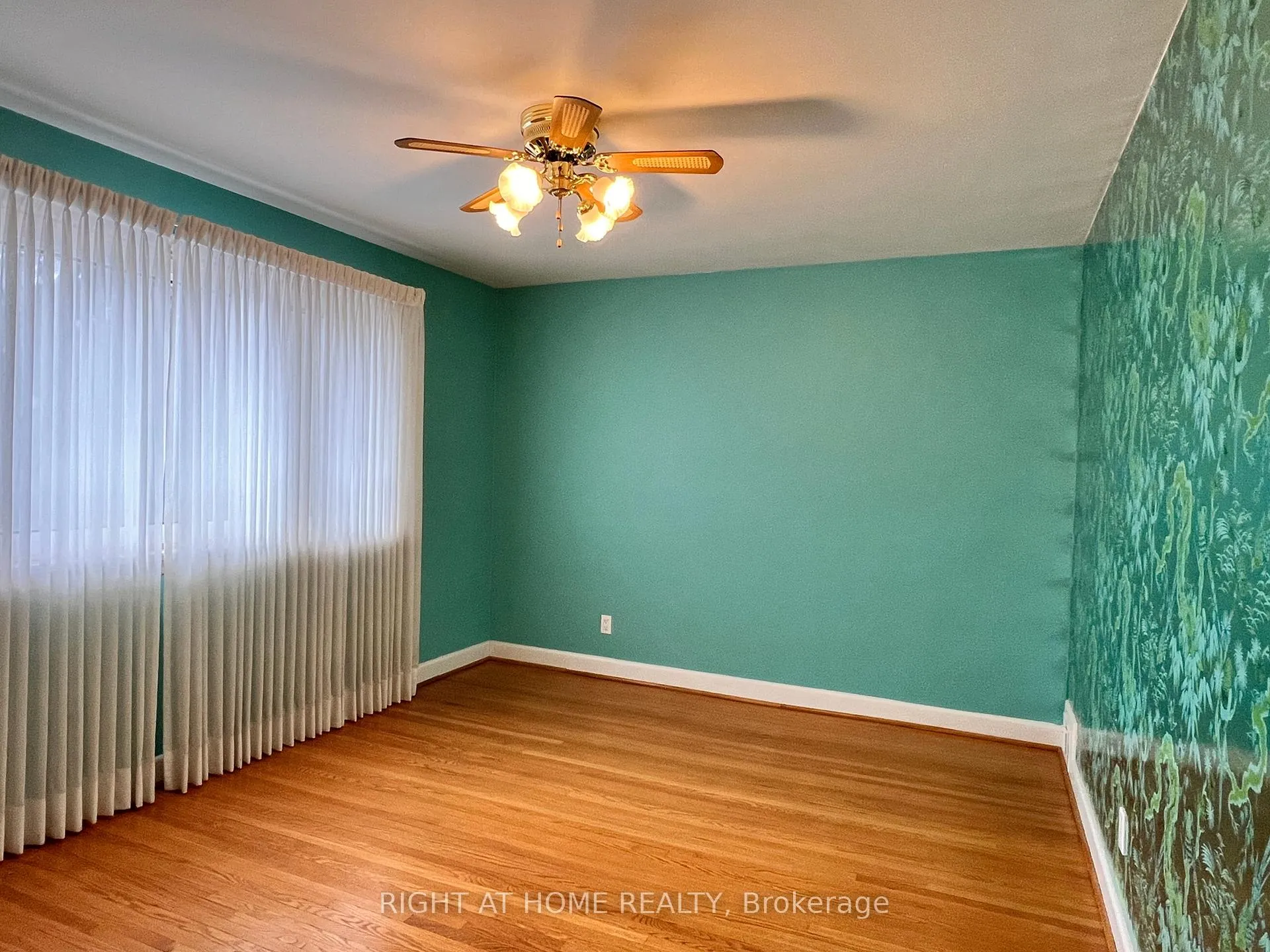 Photo 30 of 77 Riverside Boulevard, Vaughan, Uplands — HOMEH