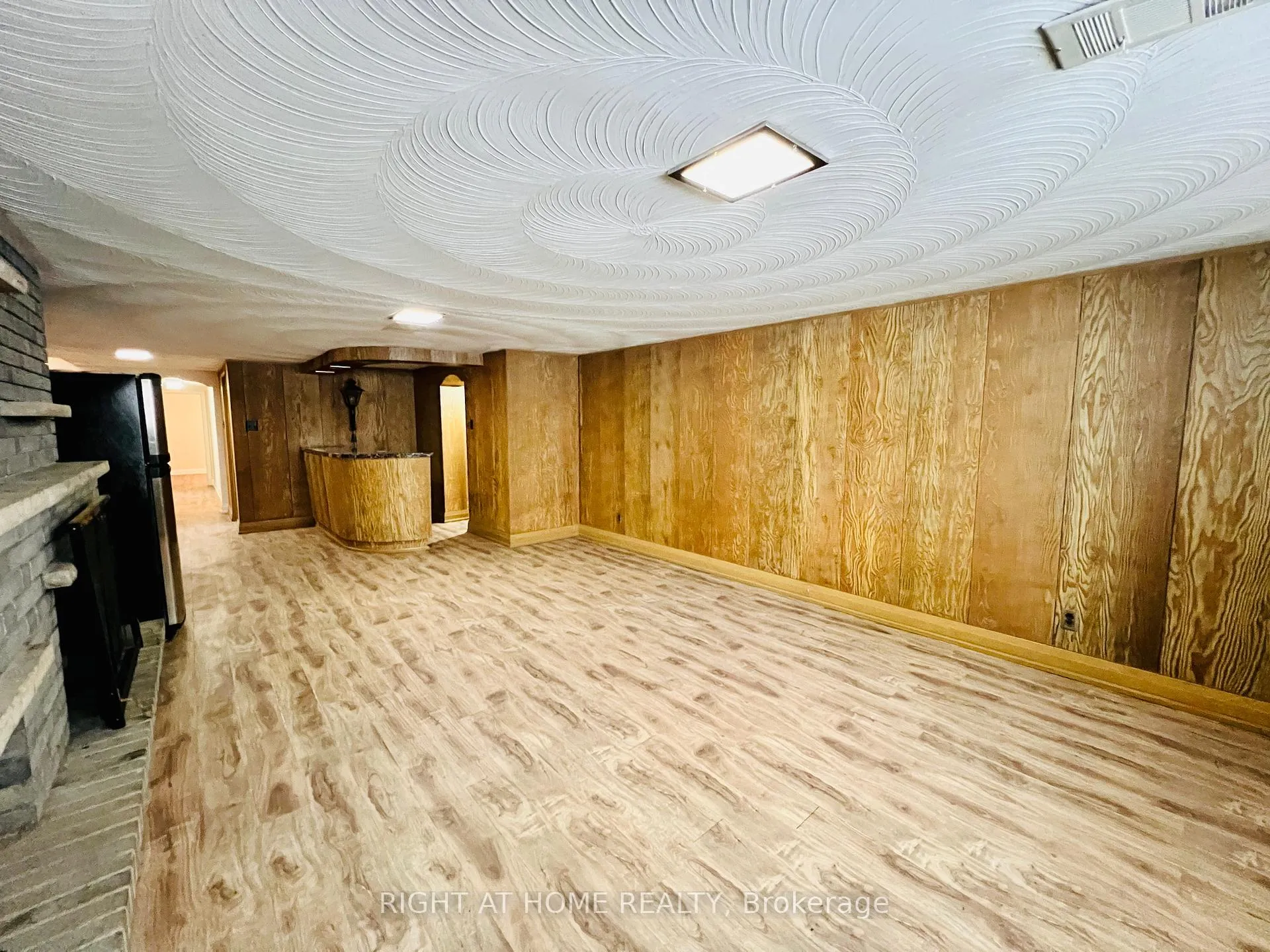 Photo 36 of 77 Riverside Boulevard, Vaughan, Uplands — HOMEH