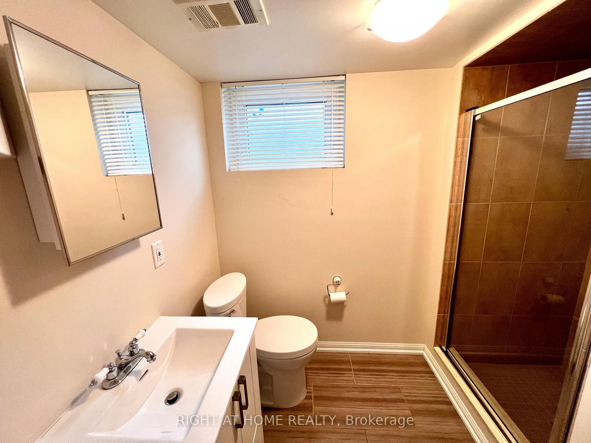Photo 39 of 77 Riverside Boulevard, Vaughan, Uplands — HOMEH