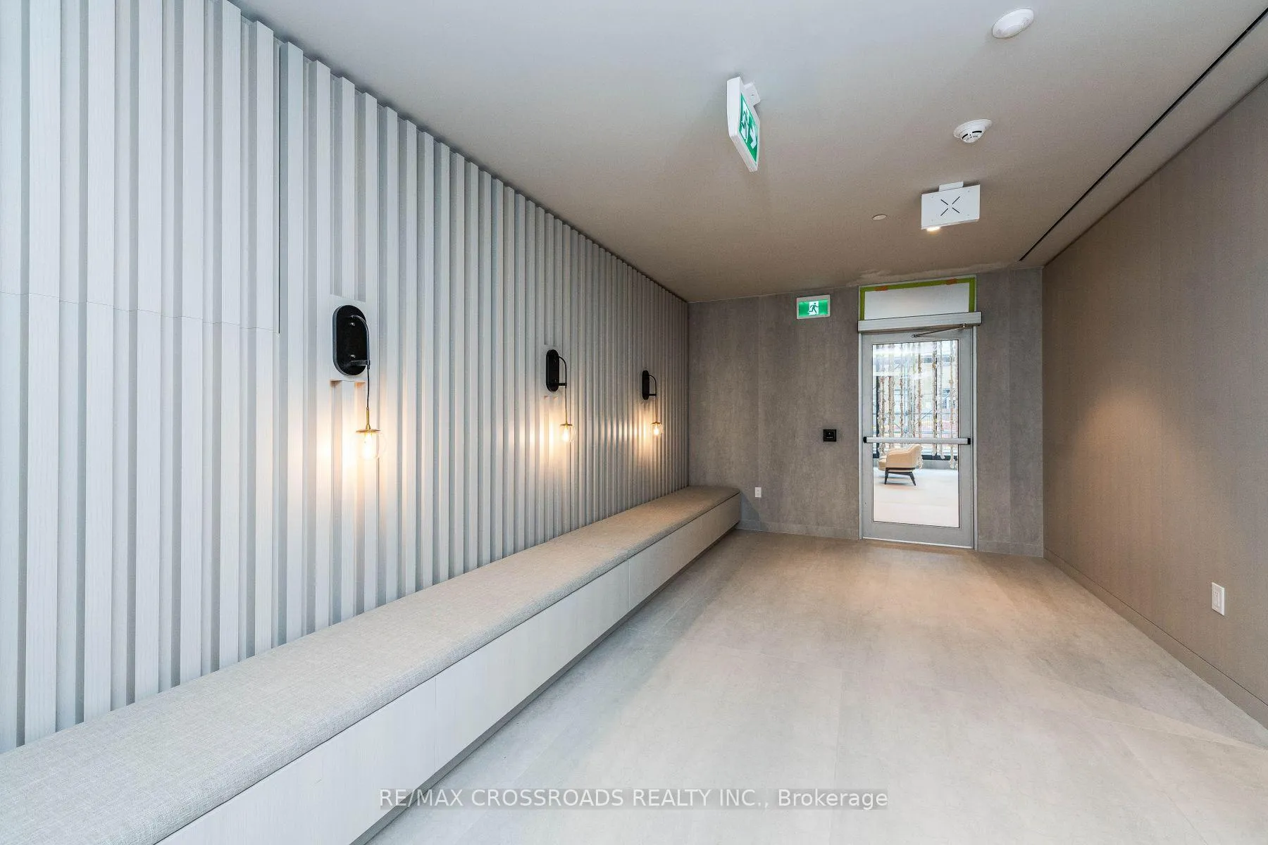 Photo 3 of Unit 2507, 55 Cooper Street, Toronto, Waterfront Communities — HOMEH