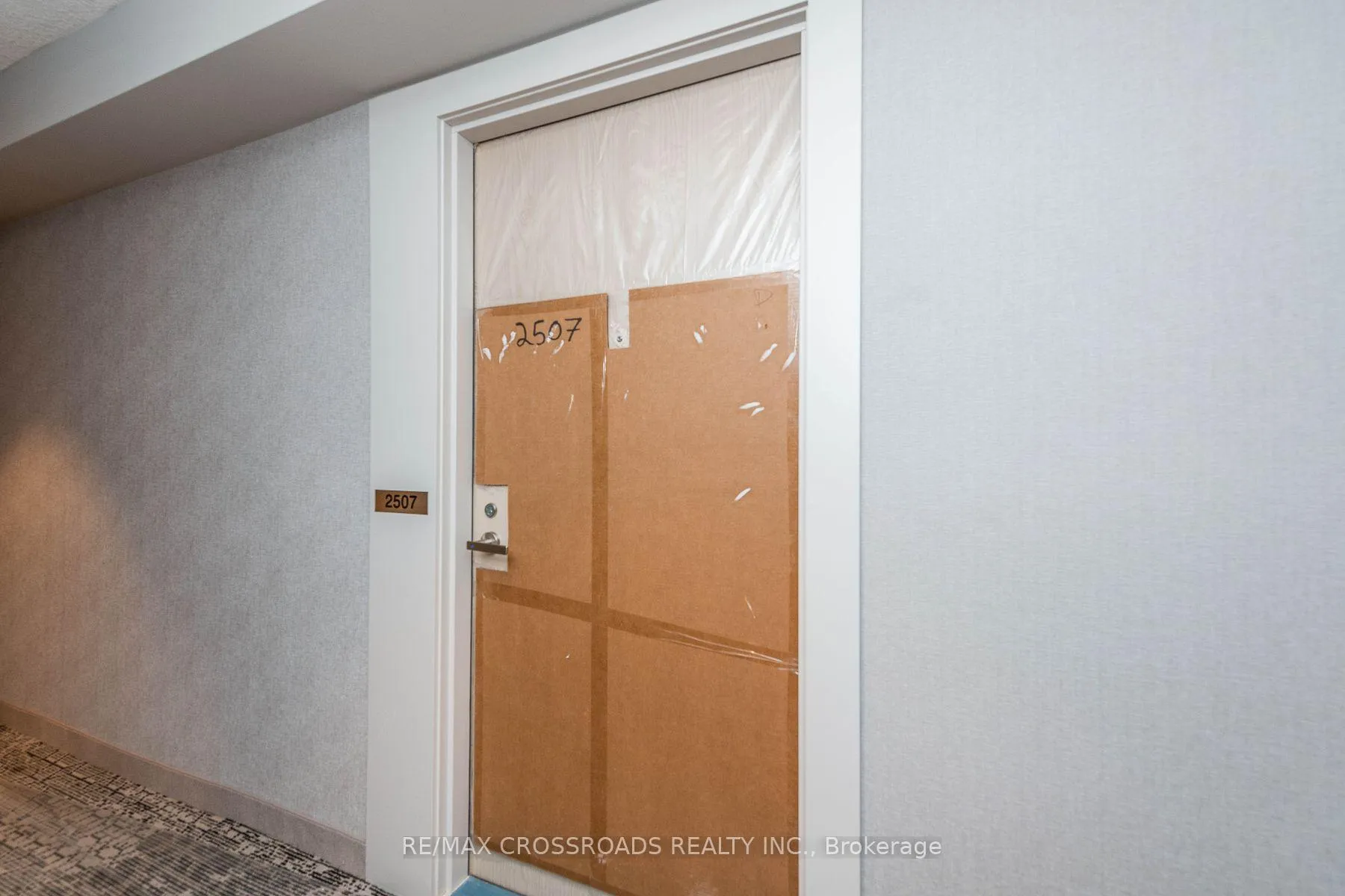 Photo 4 of Unit 2507, 55 Cooper Street, Toronto, Waterfront Communities — HOMEH