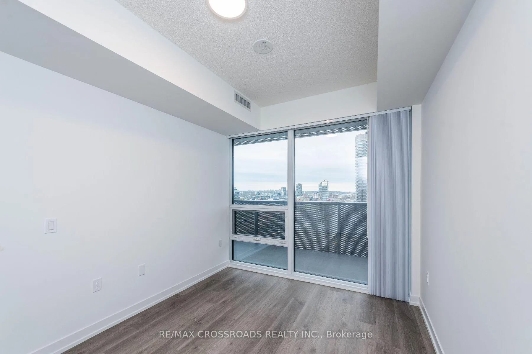 Photo 14 of Unit 2507, 55 Cooper Street, Toronto, Waterfront Communities — HOMEH