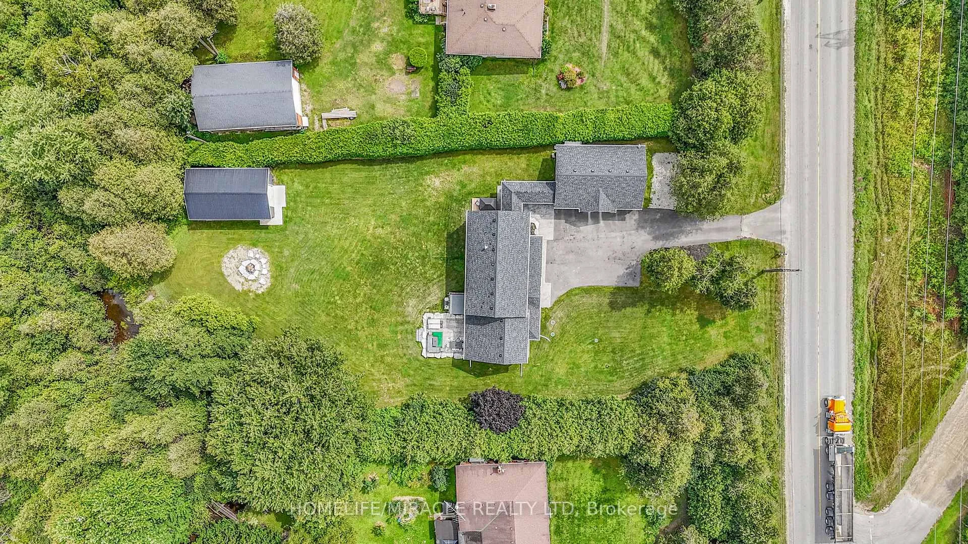Photo 3 of 4427 Concession 7, Puslinch, Rural Puslinch East — HOMEH