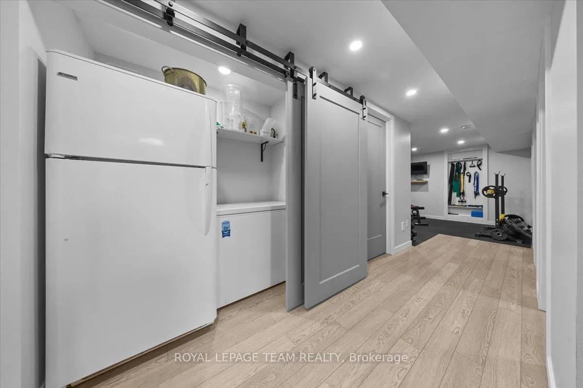 Photo 27 of 2 Lavina Crescent, Ottawa, Leslie Park — HOMEH