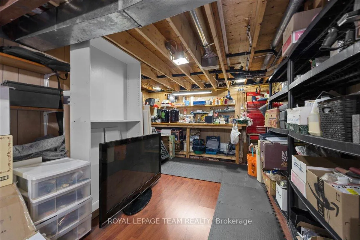 Photo 32 of 2 Lavina Crescent, Ottawa, Leslie Park — HOMEH