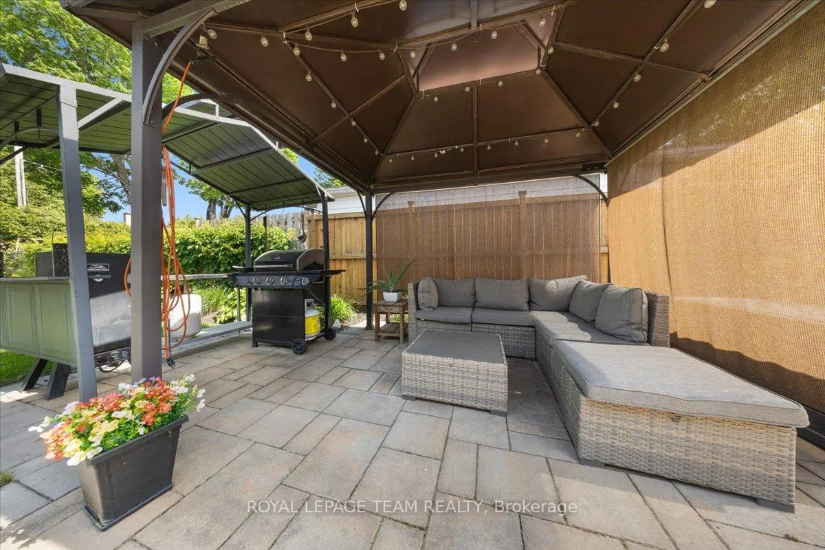 Photo 35 of 2 Lavina Crescent, Ottawa, Leslie Park — HOMEH