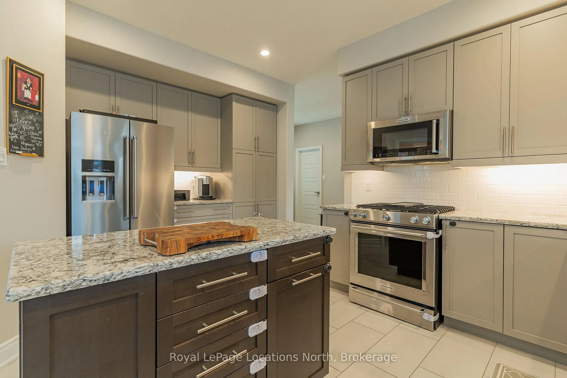 Photo 8 of 14 Wilson Street, Collingwood — HOMEH