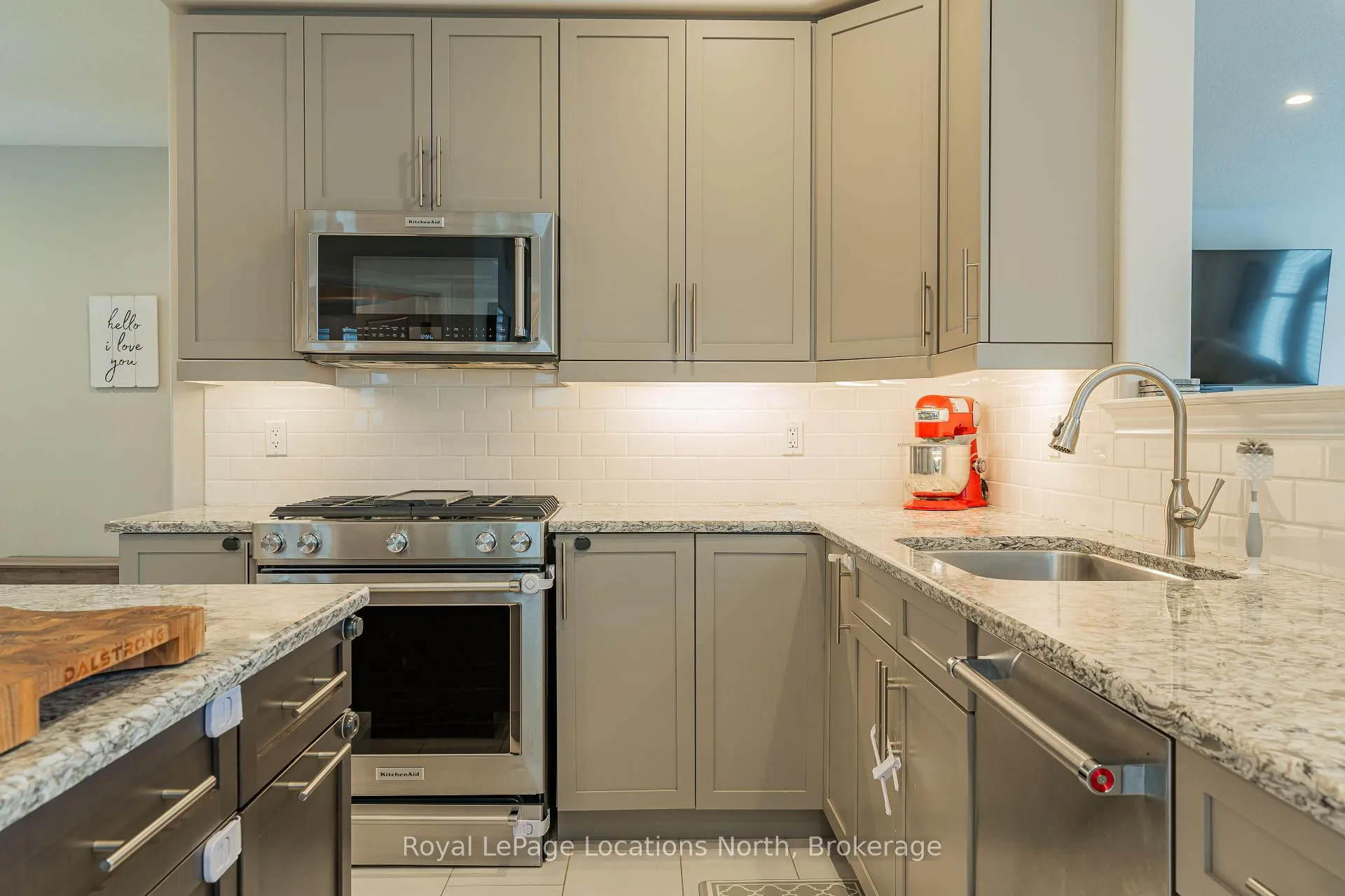 Photo 9 of 14 Wilson Street, Collingwood — HOMEH