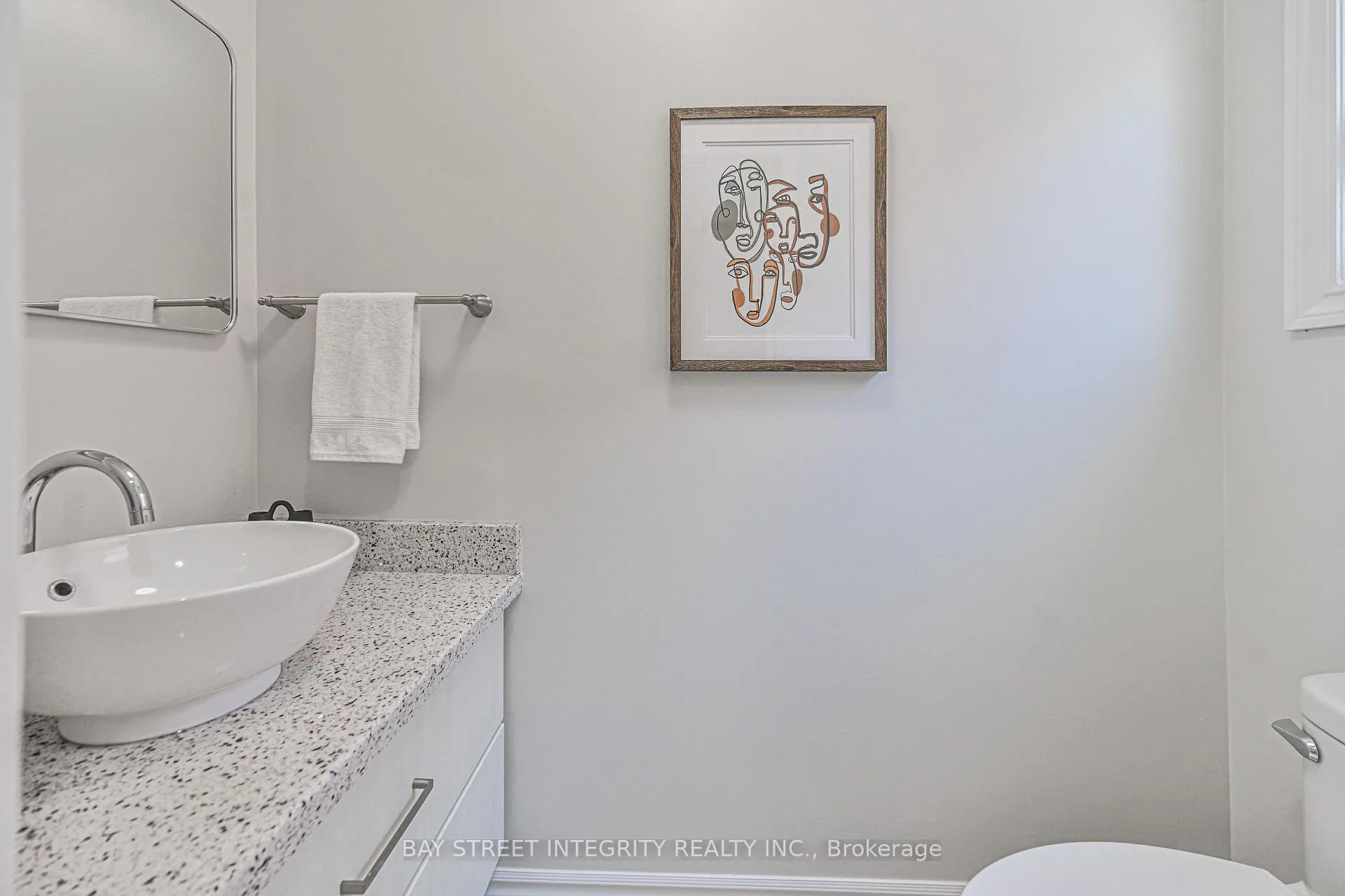 Photo 17 of 111 Michener Crescent, Markham, Raymerville — HOMEH