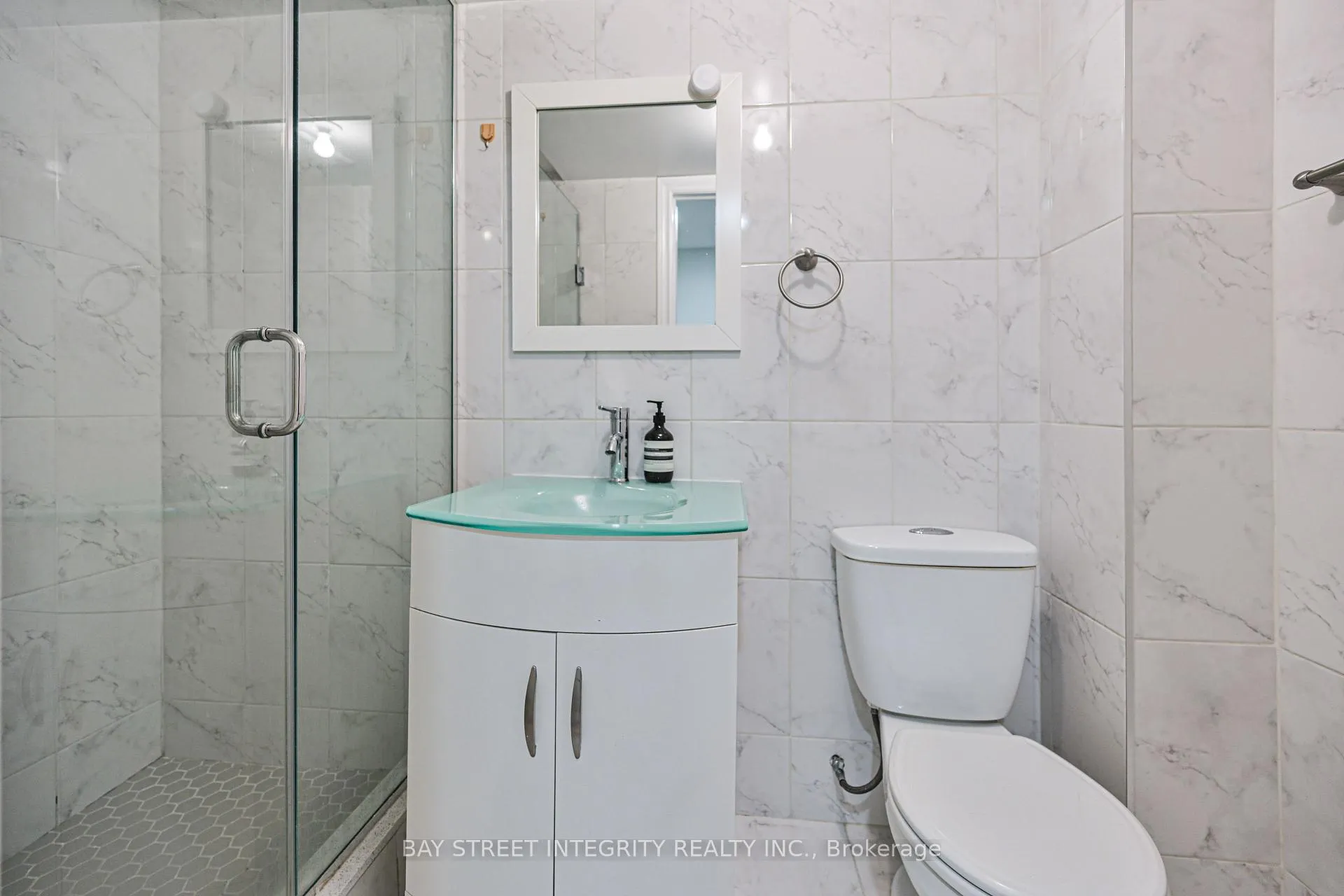 Photo 31 of 111 Michener Crescent, Markham, Raymerville — HOMEH