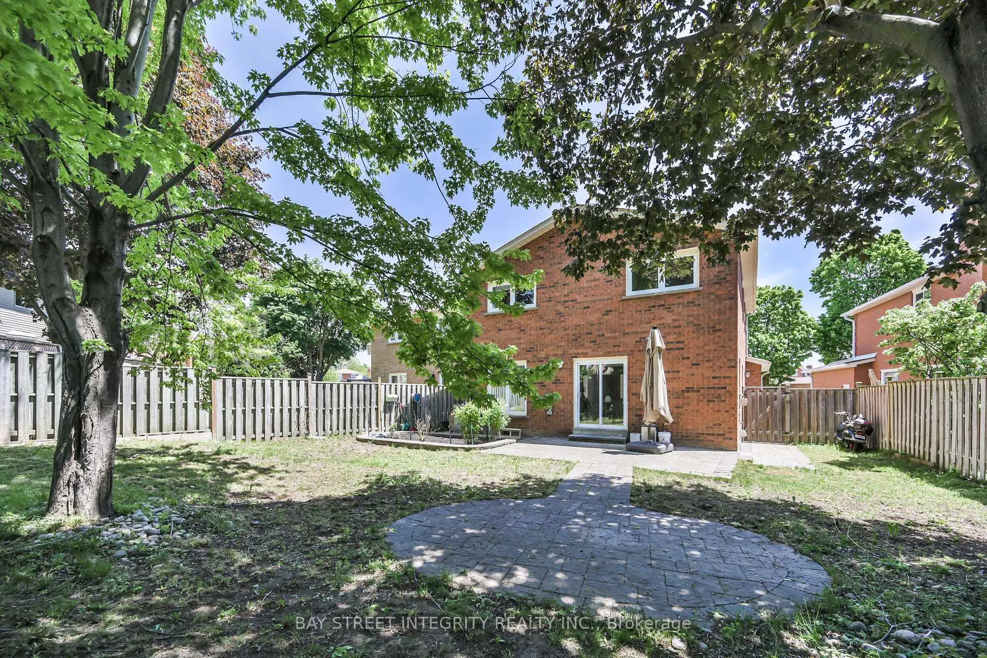 Photo 34 of 111 Michener Crescent, Markham, Raymerville — HOMEH