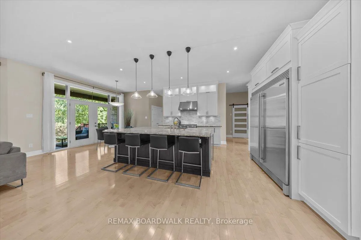 Photo 14 of 7412 Blue Water Crescent, Ottawa, Greely — HOMEH