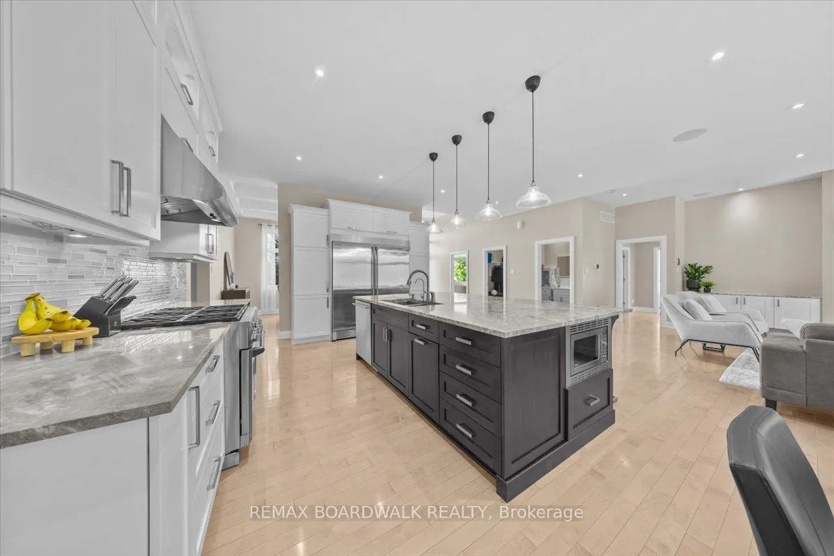 Photo 21 of 7412 Blue Water Crescent, Ottawa, Greely — HOMEH