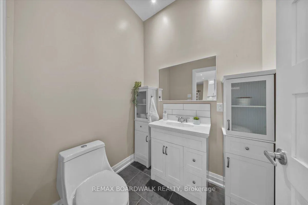 Photo 25 of 7412 Blue Water Crescent, Ottawa, Greely — HOMEH