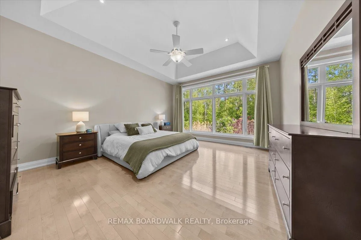 Photo 27 of 7412 Blue Water Crescent, Ottawa, Greely — HOMEH