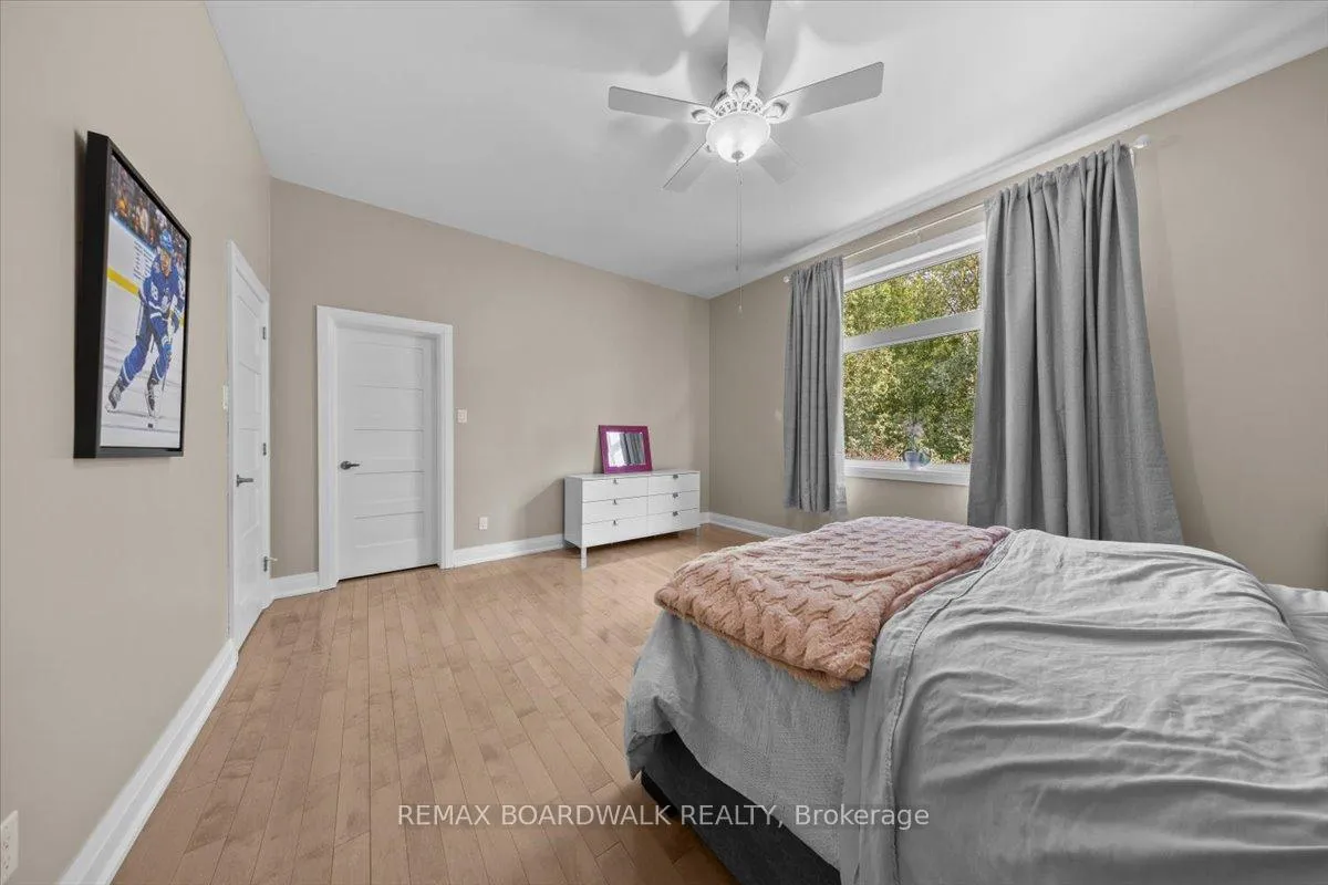 Photo 33 of 7412 Blue Water Crescent, Ottawa, Greely — HOMEH