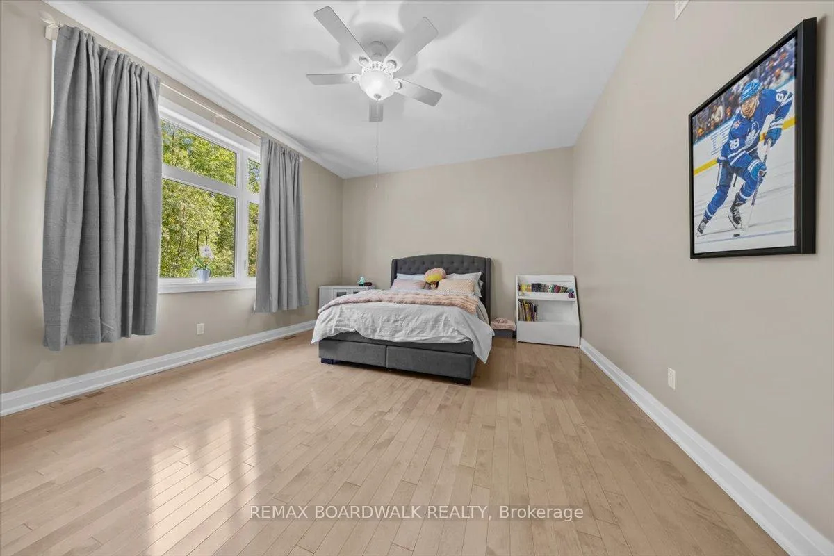 Photo 34 of 7412 Blue Water Crescent, Ottawa, Greely — HOMEH