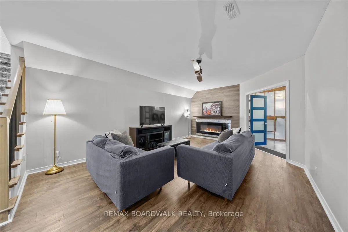 Photo 41 of 7412 Blue Water Crescent, Ottawa, Greely — HOMEH