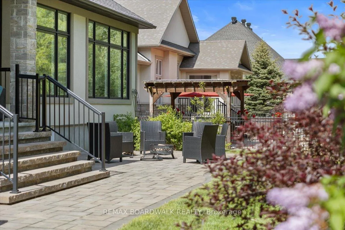 Photo 43 of 7412 Blue Water Crescent, Ottawa, Greely — HOMEH