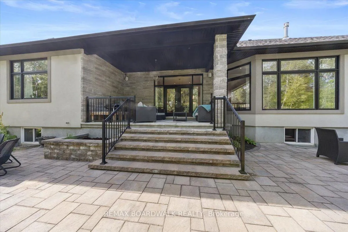 Photo 45 of 7412 Blue Water Crescent, Ottawa, Greely — HOMEH