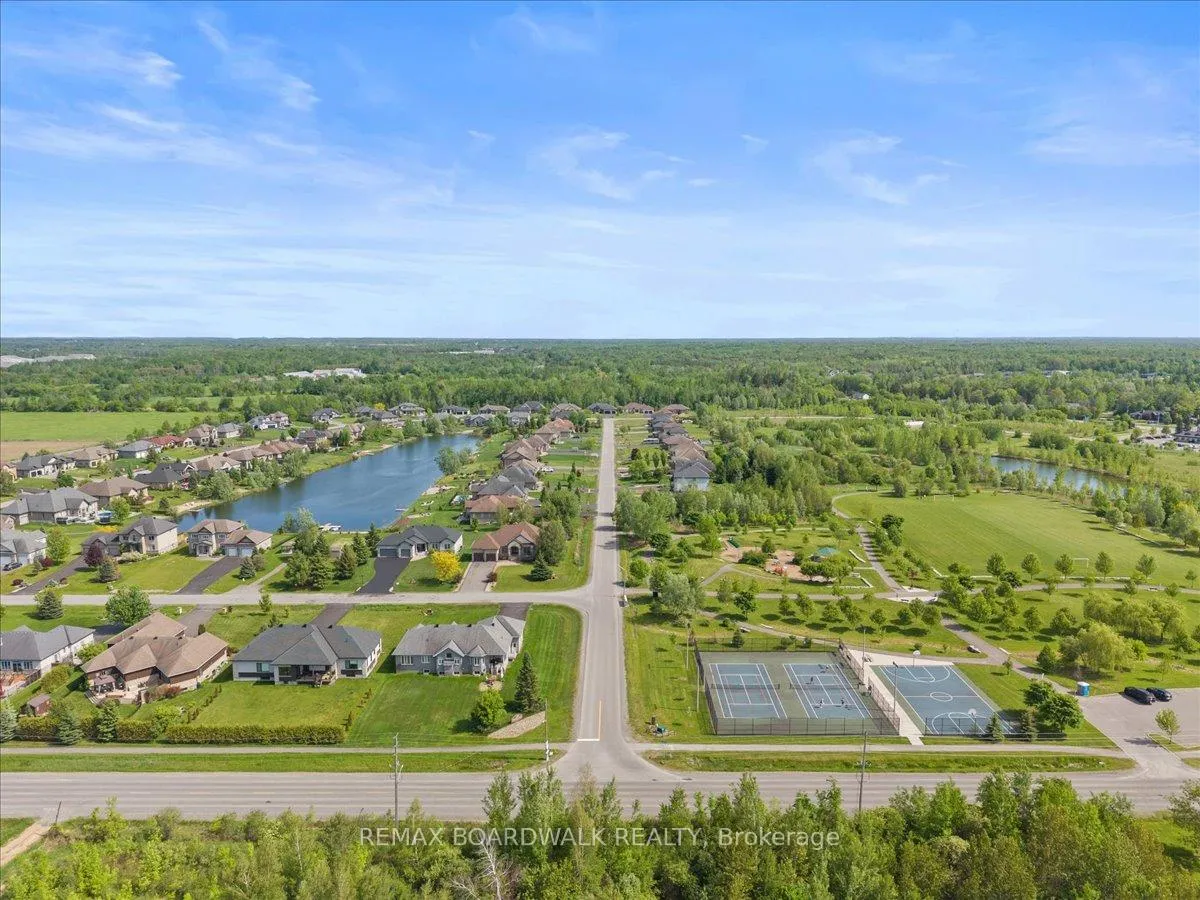 Photo 49 of 7412 Blue Water Crescent, Ottawa, Greely — HOMEH