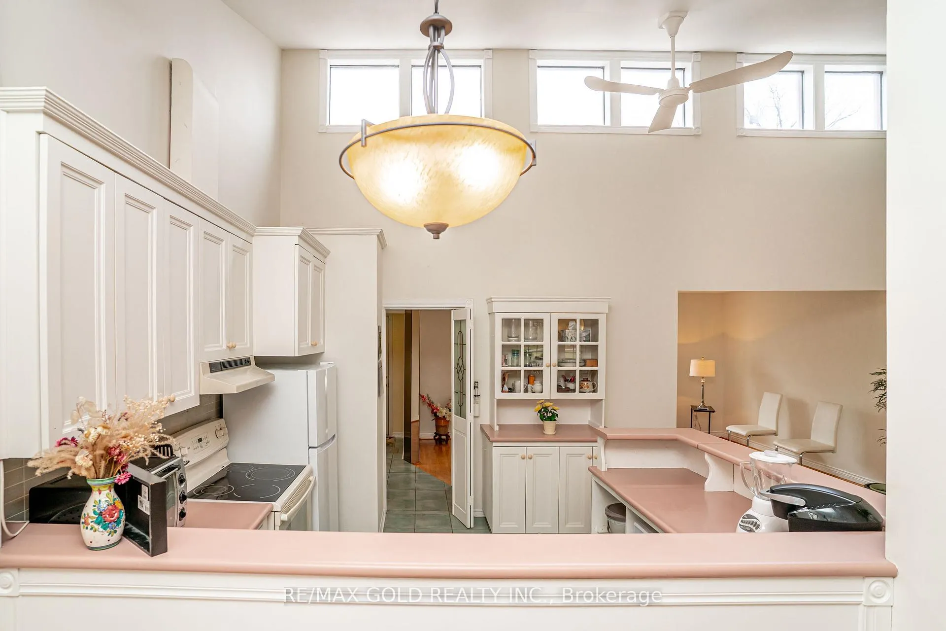 Photo 26 of 16 Donalda Place, Brampton, Southgate — HOMEH