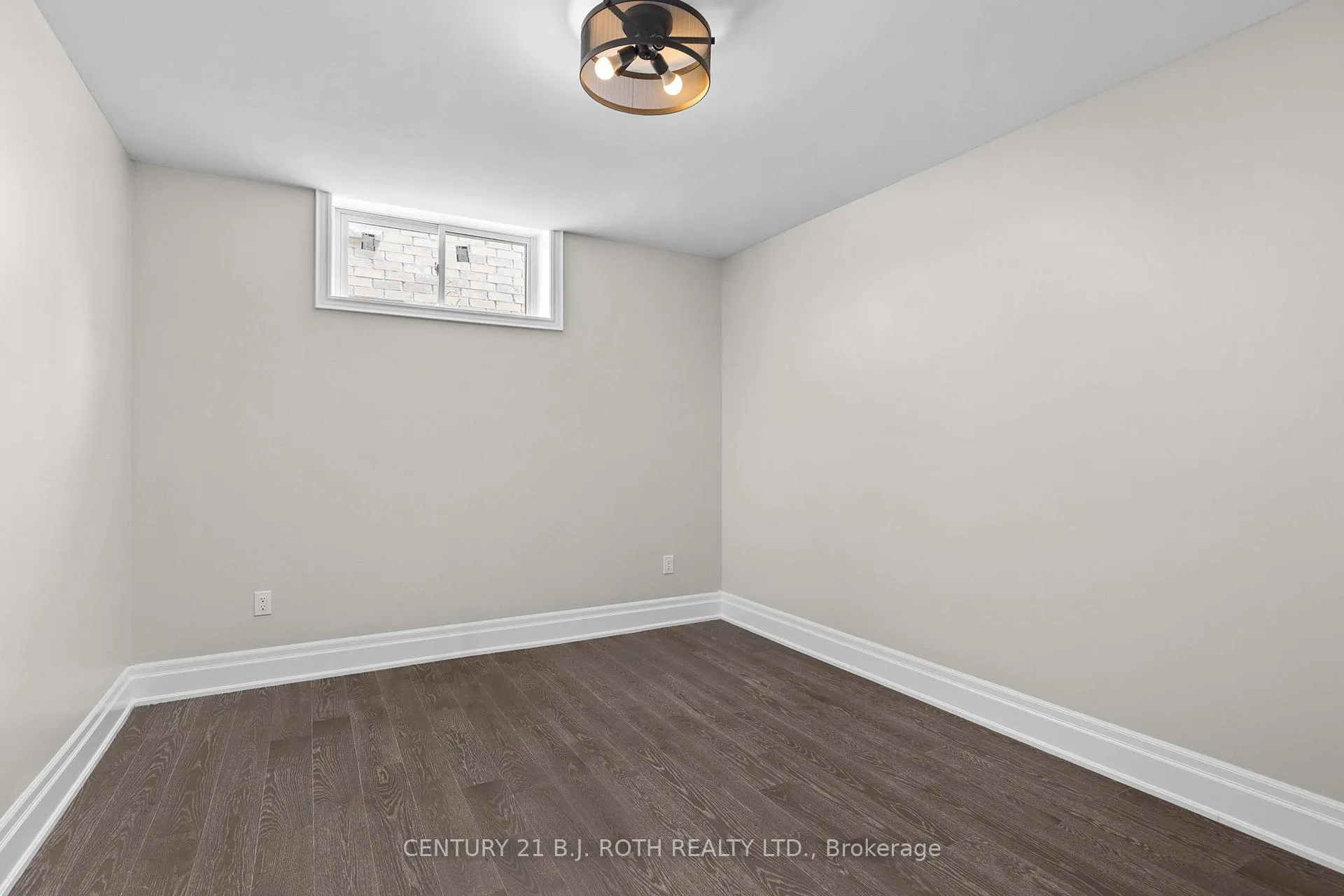 Photo 33 of 3 Cameron Street, Springwater, Centre Vespra — HOMEH