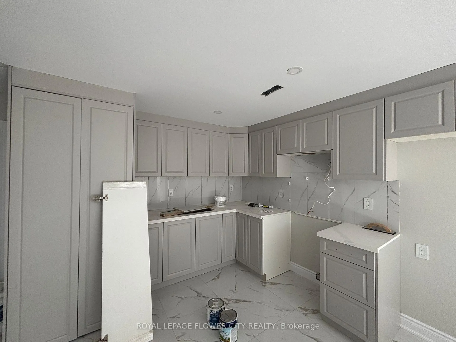 Photo 3 of Unit Basement, 200 Hunter Way, Brantford — HOMEH