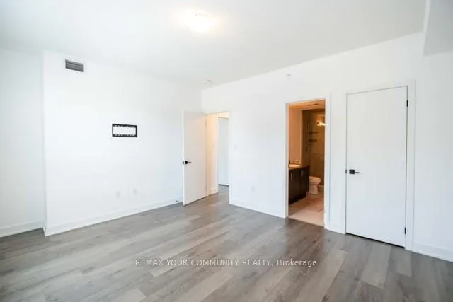 Photo 24 of Unit 513, 5 Chef Lane, Barrie, Rural Barrie Southeast — HOMEH